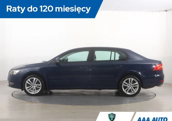 Skoda Superb cena 42000 przebieg: 134457, rok produkcji 2015 z Pruchnik małe 172